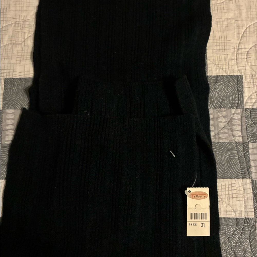 Talbots Classic Black Knit Scarf